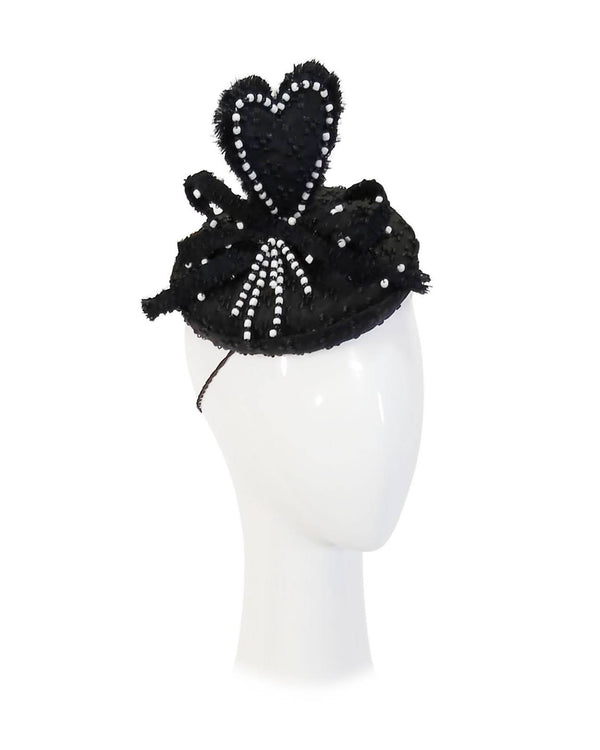 "It Girl Dark Heart" Black Knotted Vintage Straw Cloth Button Beret With Padded Beaded Heart
